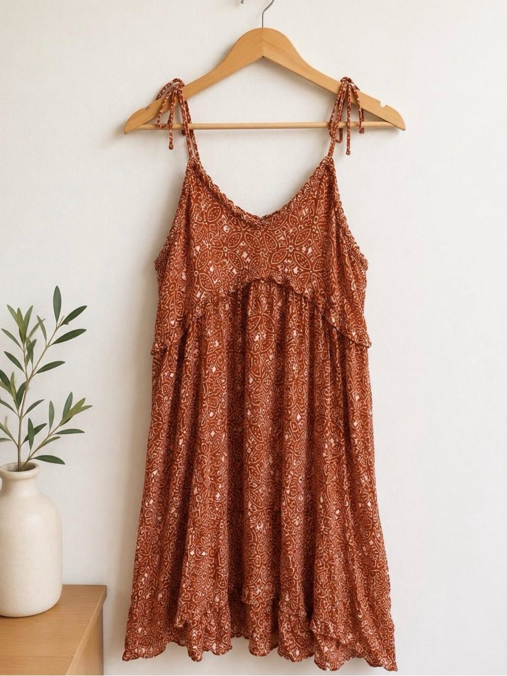 Patrons of Peace Rust Boho Floral Ruffle Mini Dress Tie Straps- Size Small - Picture 1 of 6